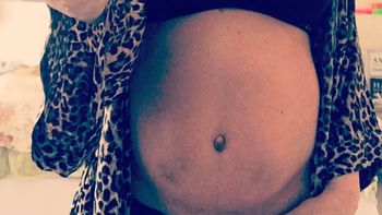 Flor Peña, embarazada de casi cinco meses. Flor Peña, embarazada de casi cinco meses.