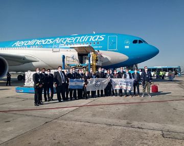 Aerolíneas prepara un vuelo especial para traer la vacuna rusa antes de 2021