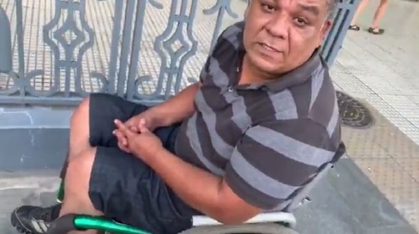 Una rampa para Gustavo: es discapacitado y la necesita para trabajar