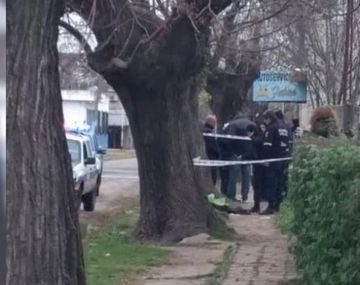 Encontraron una beba recién nacida muerta dentro de una bolsa de residuos