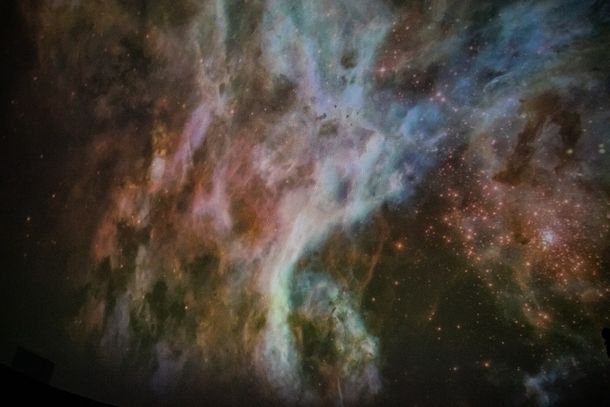 Nebulosa estelar proyectada en el Planetario Julio Verne de Córdoba