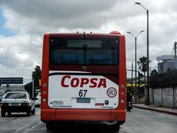 Copsa debe el 30% de los salarios de marzo a sus trabajadores, en medio de una crisis del transporte suburbano uruguayo. Copsa debe el 30% de los salarios de marzo a sus trabajadores, en medio de una crisis del transporte suburbano uruguayo.