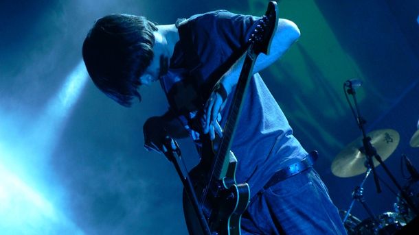 El guitarrista de Radiohead recibe el fin del mundo en Brasil