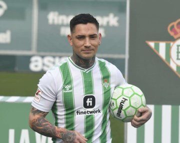 El mánager del Chimy Ávila habló del interés de Boca: Un llamado de Riquelme puede...