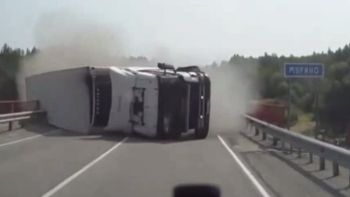 te lo ruego, frena: el dramatico pedido de una conductora en un accidente de pelicula te lo ruego, frena: el dramatico pedido de una conductora en un accidente de pelicula