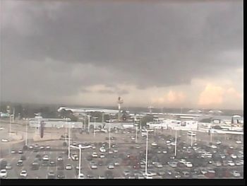 Lanzan alerta por tormentas y caída de granizo en la Ciudad