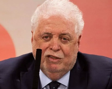 Vacunatorio VIP:  Solicitan indagar a Ginés González García
