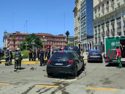 al menos tres heridos por un choque y vuelvo frente a casa rosada al menos tres heridos por un choque y vuelvo frente a casa rosada