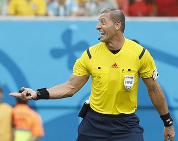 Prueba de fuego para Pitana: dirigirá Francia-Alemania