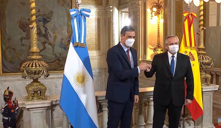 Alberto recibió al presidente español Pedro Sánchez en Casa Rosada