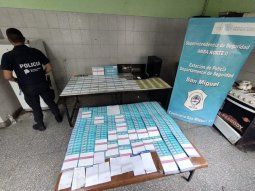 Una banda de enfermeros vendía certificados truchos de vacunación