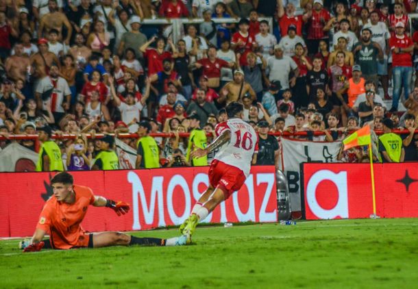 La cargada de Huracán a Leandro Romagnoli tras el triunfo ante San Lorenzo: El Pipi hoy...