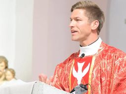 Llegó a jugar en la Selección y se retiró para ser sacerdote: de qué jugador se trata Llegó a jugar en la Selección y se retiró para ser sacerdote: de qué jugador se trata