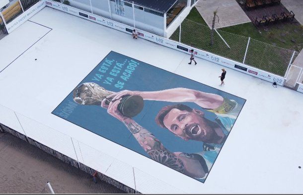 Impresionante homenaje a Messi en el balneario del fútbol de Mar del Plata