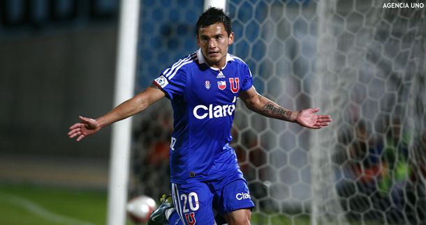 Racing busca a un volante chileno para reemplazar a Centurión