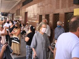 El PAMI le había ofrecido a la Ciudad 10 centros de vacunación