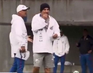 Inexplicable: el extraño snack de Sampaoli durante una práctica del Santos