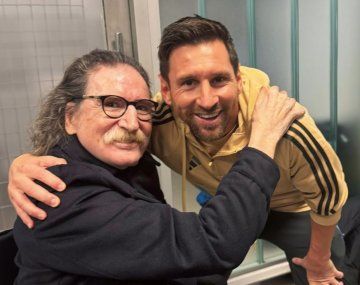 El histórico encuentro entre Charly García y Messi que emocionó al país