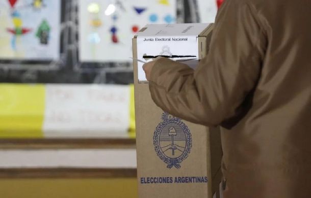 Un hombre murió cuando estaba por votar en Chaco