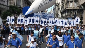 educacion: sindicatos intiman al gobierno de javier milei a convocar a la paritaria nacional docente educacion: sindicatos intiman al gobierno de javier milei a convocar a la paritaria nacional docente