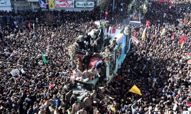 Funeral de Qassem Soleimani. Ftoto: The Guardian&nbsp;