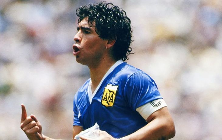 La historia de la camiseta azul que Argentina usó en México 86 frente a Inglaterra