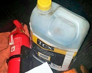 La Policía de la Ciudad desmintió a Bullrich: Eran quemacoches