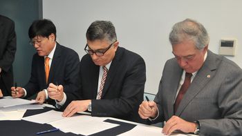 Tras la firma del acuerdo, Uruguay y Corea del Sur impulsarán proyectos conjuntos en biotecnología agrícola. Tras la firma del acuerdo, Uruguay y Corea del Sur impulsarán proyectos conjuntos en biotecnología agrícola.