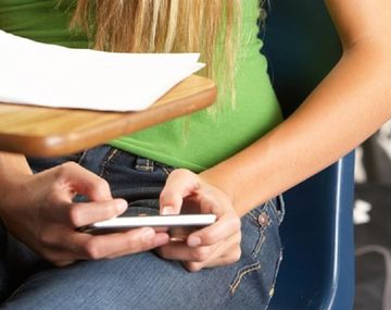 Bloquean las redes sociales en Argelia