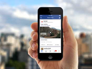 ¿Usar Facebook da vida?