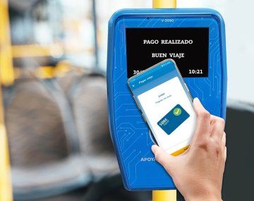 Más líneas de colectivos habilitan el pago del boleto con tarjeta y el celular: cuáles son
