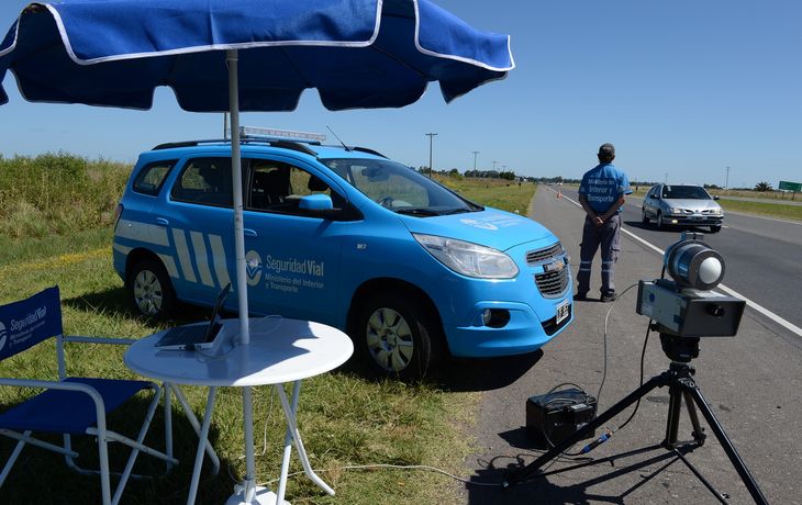 Refuerzan controles en rutas hacia los centros turísticos