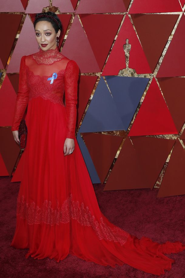 Ruth Negga se sumó contra las políticas de Trump en los Oscar