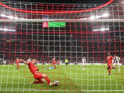 El tremendo gol que erró el PSG para igualar la serie