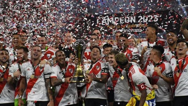 Con una clara superioridad, River se quedó con el Trofeo de Campeones