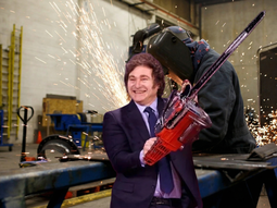 Los oficios que recomienda estudiar Javier Milei para ganar más que un recién graduado Los oficios que recomienda estudiar Javier Milei para ganar más que un recién graduado