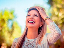 la chica que tenia vergüenza de cantar y ahora busca destronar a rombai y marama la chica que tenia vergüenza de cantar y ahora busca destronar a rombai y marama