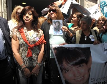 Escracharon frente a Tribunales al juez Axel Gustavo López