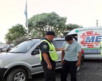 Dos detenidos por circular borrachos