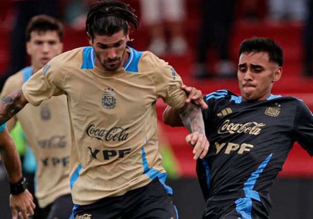 Por Bahía Blanca: la Selección Argentina mayor venció por 2-0 a la Sub 20 en un duelo solidario