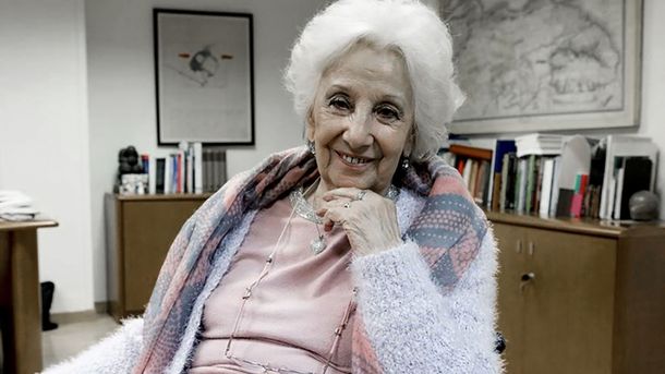 De docente no tiene nada: así definió Estela de Carlotto a la ministra Soledad Acuña