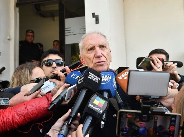 El entorno de Locomotora Oliveras fulminó al fisicoculturista que detuvo su cremación