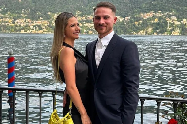 Nació la primera hija de Alexis Mac Allister y Ailén Cova: el singular nombre que eligieron