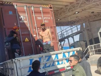 La excusa de dos inmigrantes ilegales: Vamos a ver a Boca