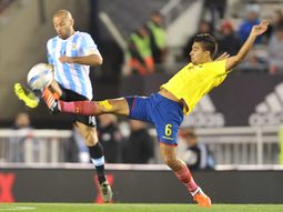 mascherano, el unico se salva en medio de una seleccion argentina apatica mascherano, el unico se salva en medio de una seleccion argentina apatica