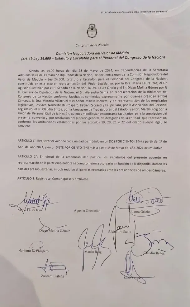 El documento que detalla la paritaria de los trabajadores del Congreso El documento que detalla la paritaria de los trabajadores del Congreso