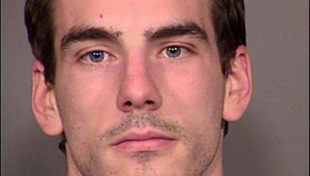 Lo detienen por eyacular en el pelo de mujeres en un colectivo