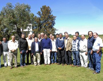 Capitanich se reunió con intendentes para analizar una agenda en común