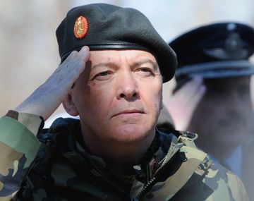 Procesaron al ex jefe del Ejército por 2 secuestros