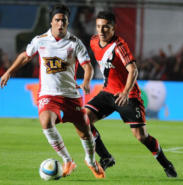 Mirá las mejores imágenes del triunfo de Huracán sobre River en la Supercopa Argentina